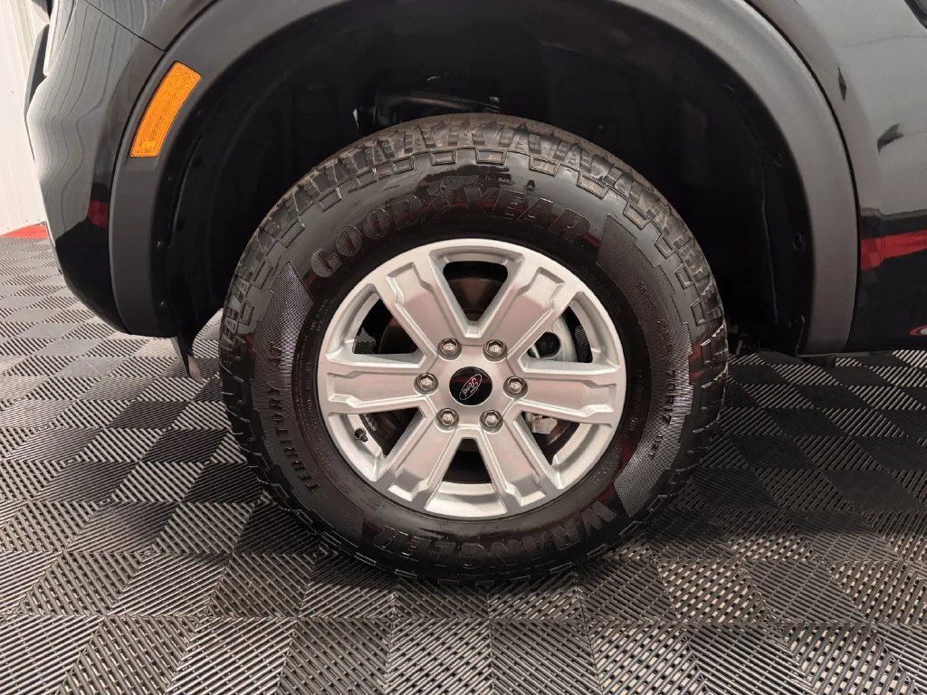Used 2024 Ford Ranger XL AWD/4WD image 10