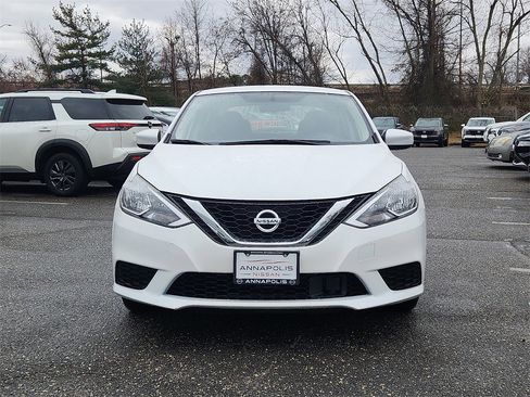 Used 2019 Nissan Sentra SV image 2