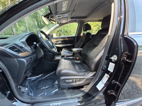 Used 2020 Honda CR-V Touring image 17