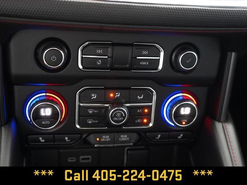 Used 2022 Chevrolet Suburban RST w/ Sport Performance Package AWD/4WD image 38