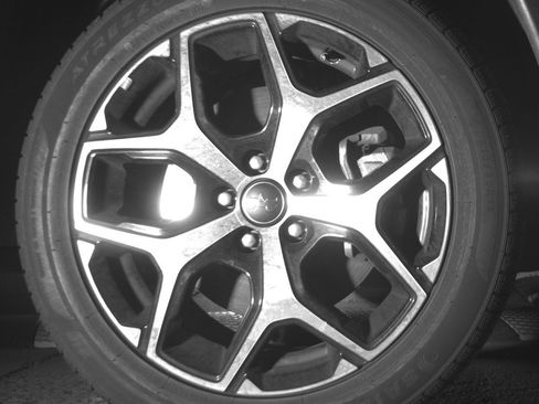 Used 2025 Jeep Compass Limited image 13