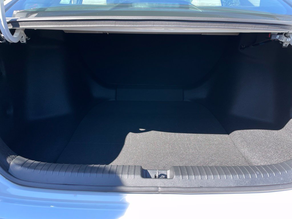 Certified 2025 Honda Accord LX image 41