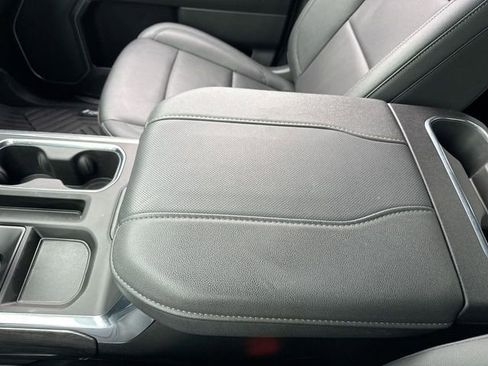 Used 2025 Chevrolet Silverado 1500 LTZ image 21