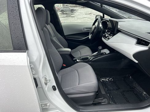 Certified 2024 Toyota Corolla SE w/ SE Package image 16