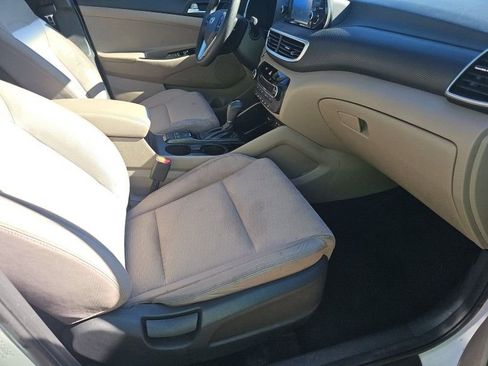 Used 2019 Hyundai Tucson SEL image 25