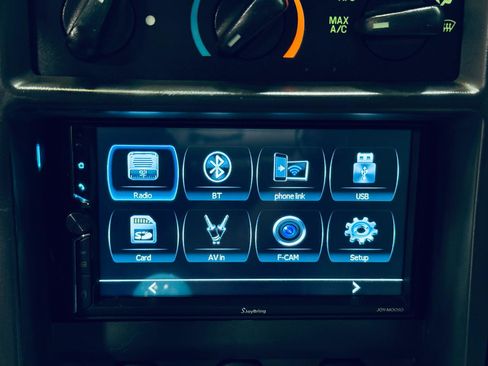 Used 2004 Ford Mustang GT image 40