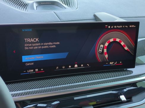New 2027 BMW X6 M Competition w/ Executive Package AWD/4WD image 25