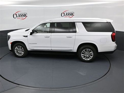 Used 2024 GMC Yukon XL SLT image 18