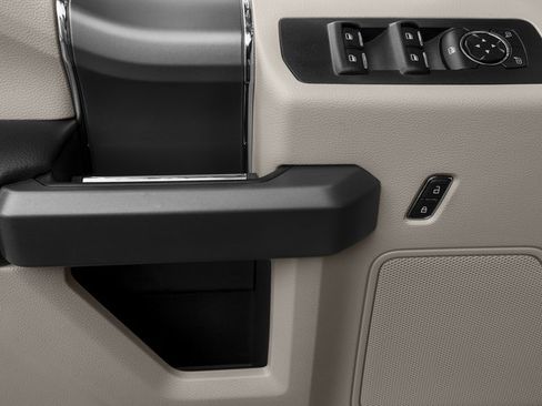 Used 2016 Ford F150 XLT w/ Equipment Group 301A Mid image 22