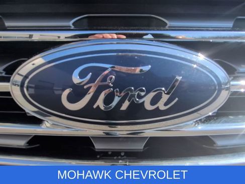 Used 2020 Ford Edge SEL w/ Cold Weather Package image 31