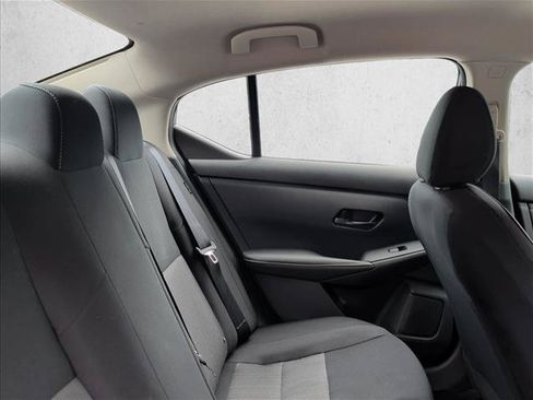 Used 2025 Nissan Sentra SV FWD image 24