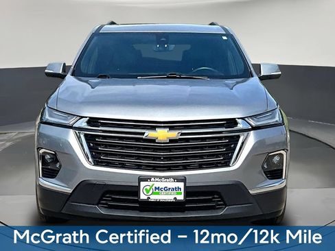 Used 2023 Chevrolet Traverse LT AWD/4WD image 2