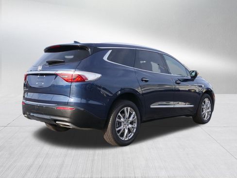 Used 2023 Buick Enclave Essence w/ Experience Buick Package image 3