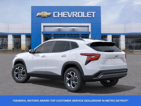 New 2026 Chevrolet Trax LT w/ Driver Confidence Package FWD image 4