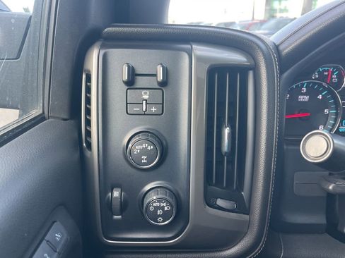 Used 2017 Chevrolet Silverado 1500 High Country image 27