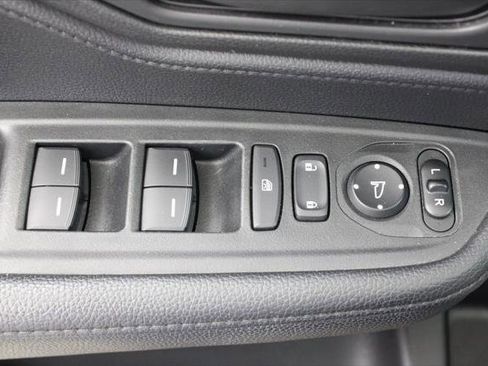 Used 2024 Honda Odyssey Sport image 18