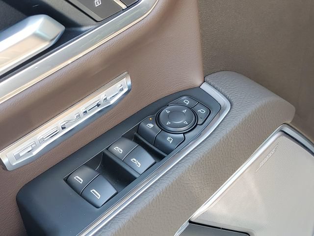 Used 2026 GMC Sierra 1500 Denali AWD/4WD image 9