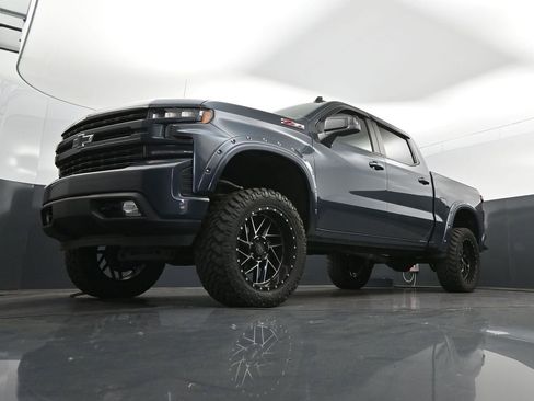 Used 2019 Chevrolet Silverado 1500 RST AWD/4WD image 42