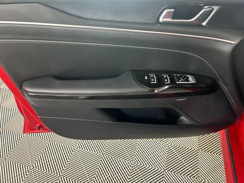 Certified 2025 Kia K5 GT-Line w/ GT-Line Premium Package AWD/4WD image 9