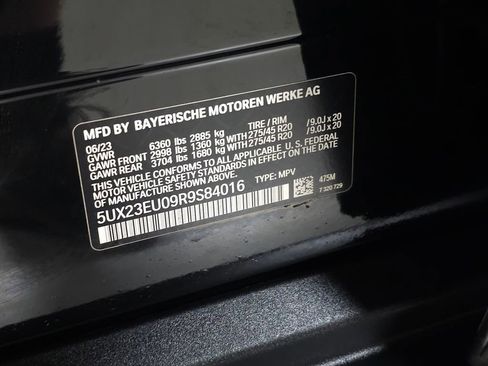 Used 2024 BMW X5 xDrive40i w/ Premium Package image 36