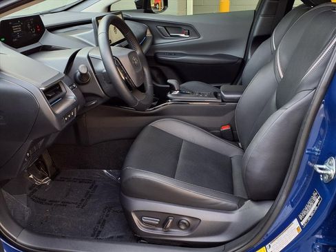 Certified 2024 Toyota Prius XLE image 17