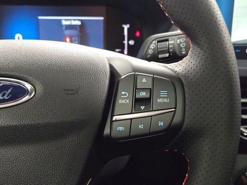 New 2025 Ford Escape ST-Line w/ Tech Pack #1 image 32