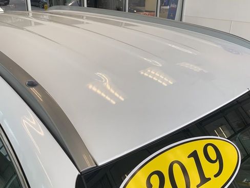 Used 2019 Hyundai Santa Fe SEL image 25