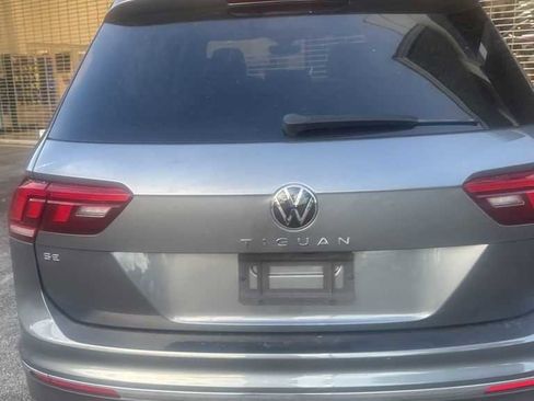 Certified 2023 Volkswagen Tiguan SE w/ Panoramic Sunroof Package FWD image 13
