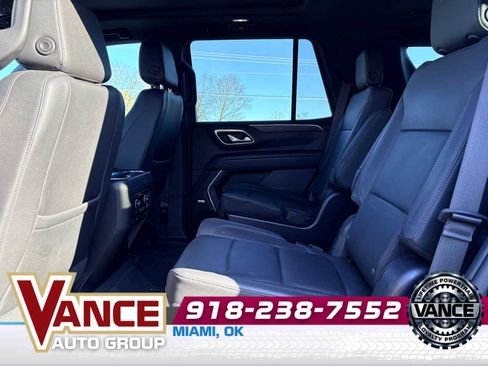 Used 2023 Chevrolet Tahoe LT w/ LT Signature Package image 13