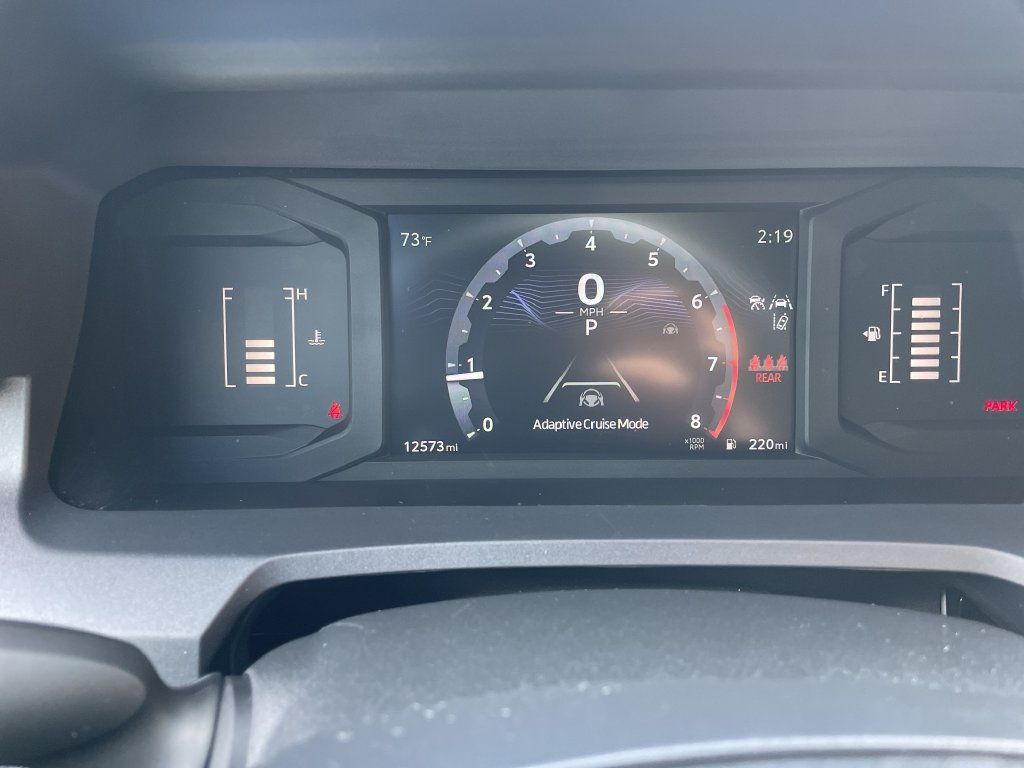 Used 2024 Toyota Tacoma SR5 AWD/4WD image 17