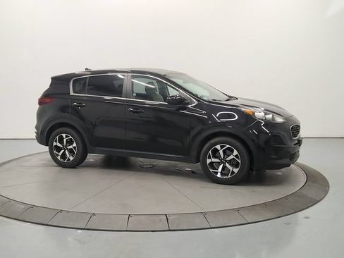 Used 2020 Kia Sportage LX FWD image 9