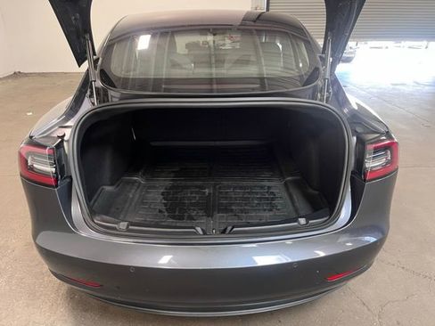 Used 2019 Tesla Model 3 Performance image 16
