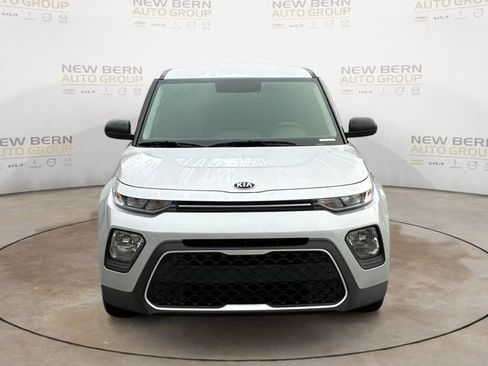 Used 2020 Kia Soul LX FWD image 8