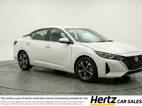 Used 2025 Nissan Sentra SV image 1