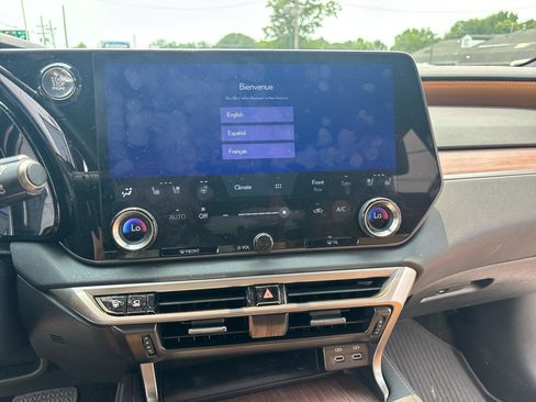 Used 2023 Lexus RX 350 Premium Plus w/ Accessory Package AWD/4WD image 15