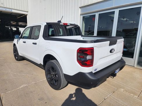 New 2025 Ford Maverick XLT w/ XLT Luxury Package image 3