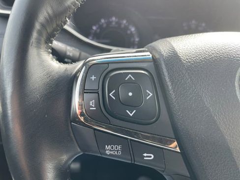 Used 2018 Toyota Avalon Limited w/ All Weather Liner Package FWD image 21
