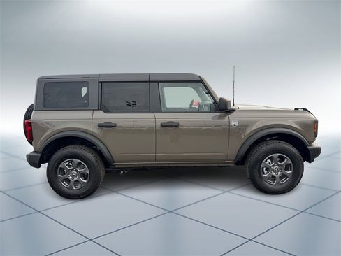 New 2025 Ford Bronco Big Bend image 3