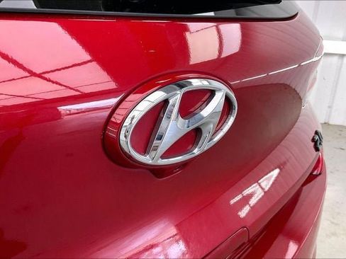 Used 2018 Hyundai Elantra GT w/ Style Package 02 FWD image 31