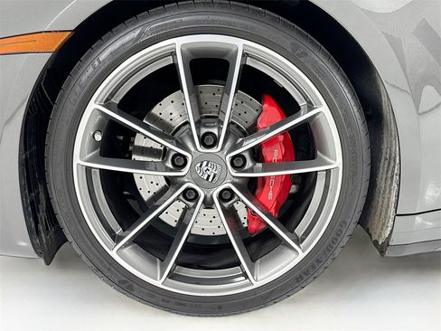 Used 2020 Porsche 911 Carrera S image 32