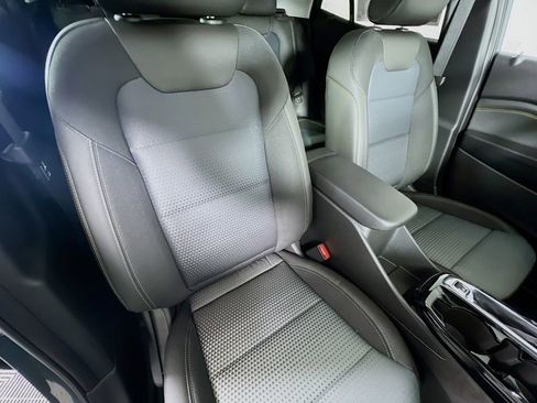 New 2026 Chevrolet Trax LT image 25