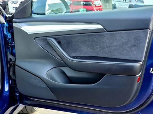 Used 2023 Tesla Model 3 Long Range AWD/4WD image 28