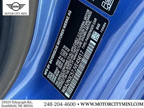 Used 2018 BMW M240i xDrive Convertible image 19