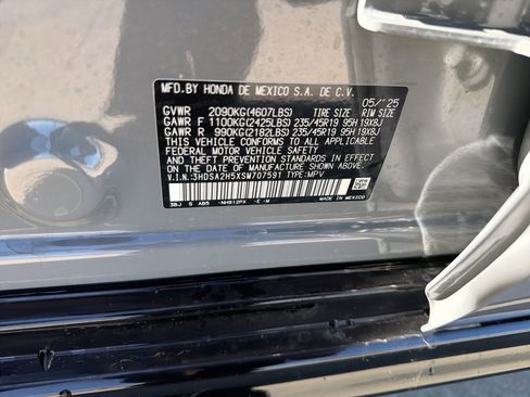 Certified 2025 Acura ADX A-Spec image 35