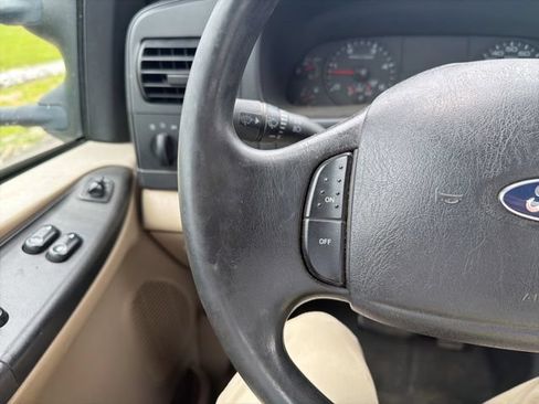 Used 2005 Ford F350 XLT AWD/4WD image 32