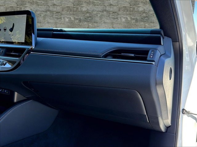 Certified 2025 Lexus ES 350 Ultra Luxury w/ Accessory Package (Z1) FWD image 27
