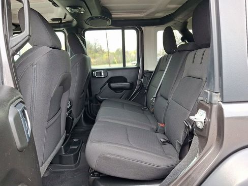 Used 2023 Jeep Wrangler Unlimited w/ Cold Weather Group AWD/4WD image 11