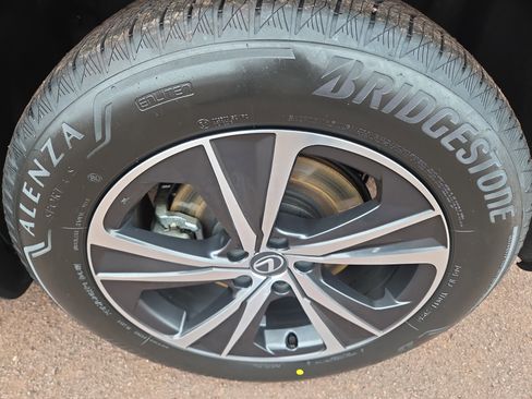 Certified 2024 Lexus RX 350 Premium w/ Accessory Package (Z1) image 11