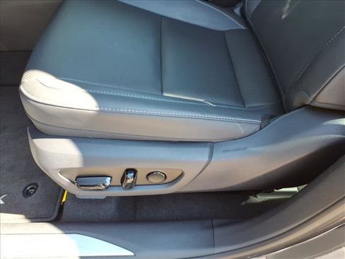 Certified 2024 Lexus RX 350 Premium image 12