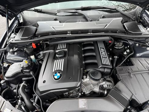 Used 2011 BMW 328i xDrive Sedan image 17